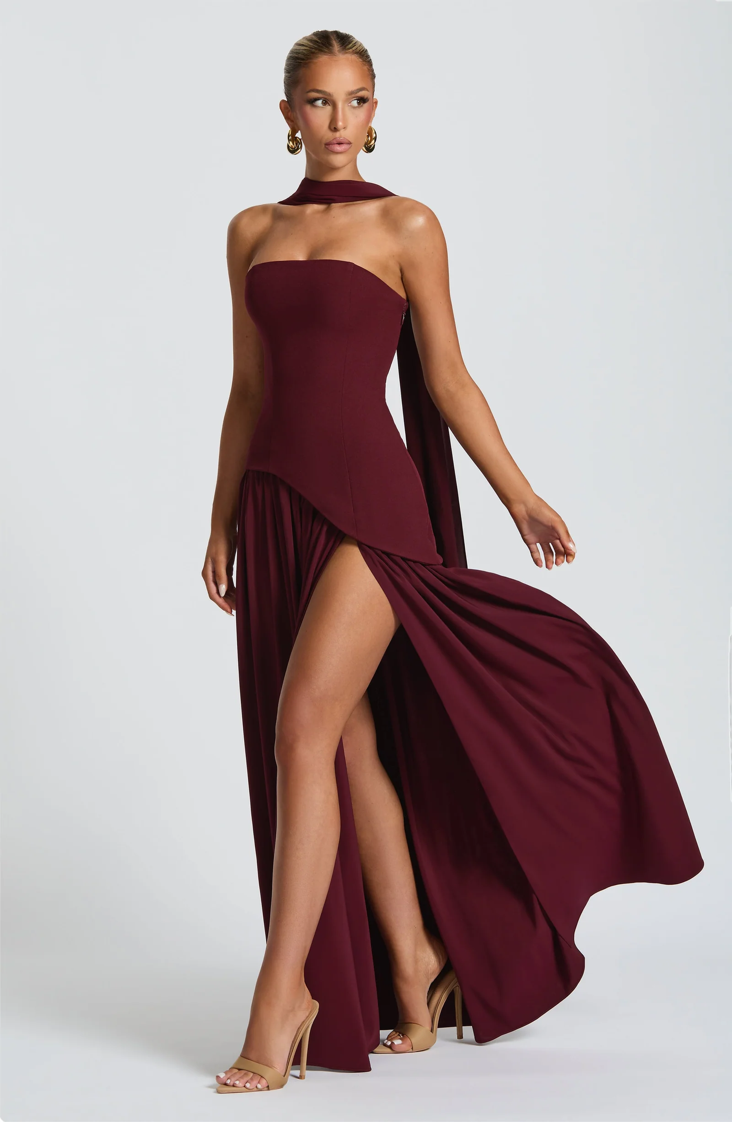 Maliyah Straplez Maxi Elbise