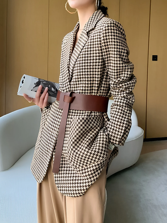 Ekose Görünümlü Kemerli Yırtmaçlı Blazer